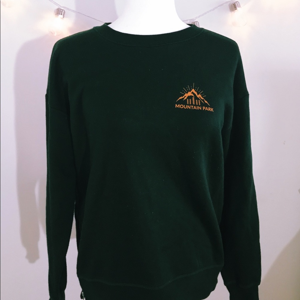 💚 Garage sweatshirt